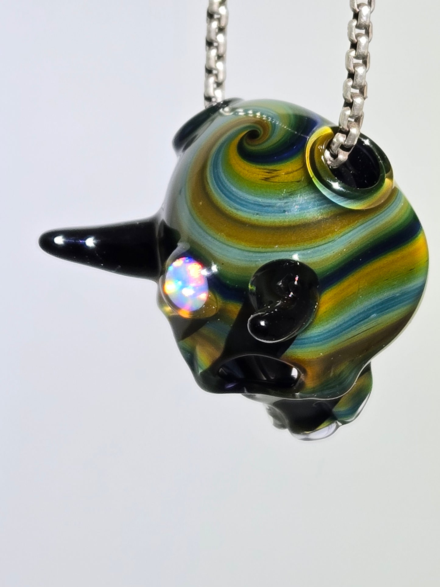 Third Eye Skull Pendant by Gher Glass