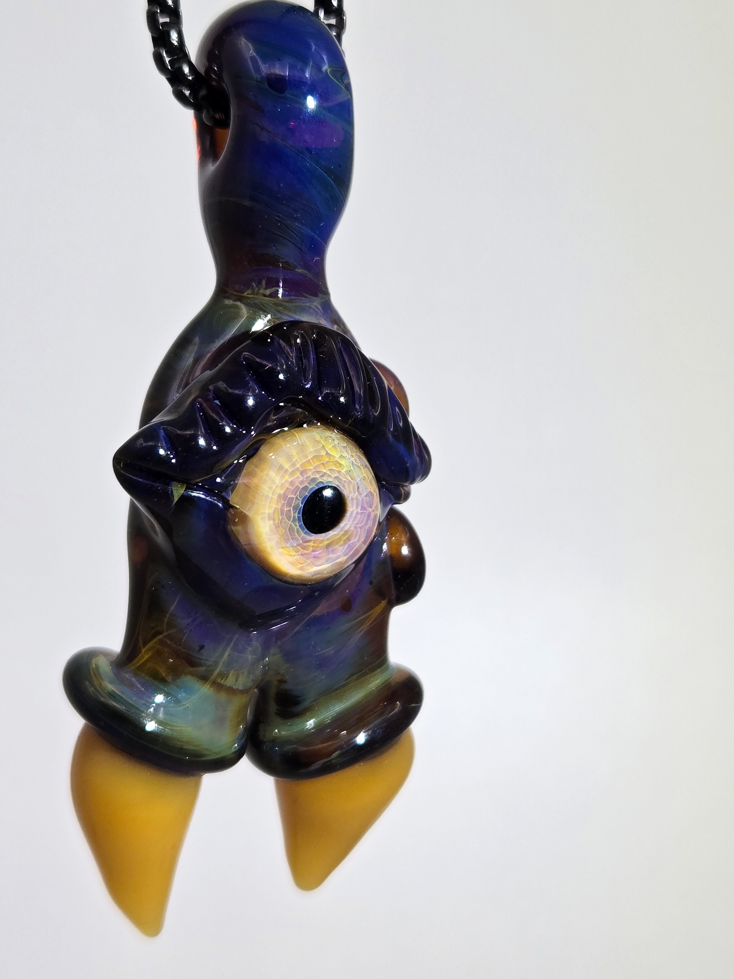 Monster Eye pendant - Antihero Glass