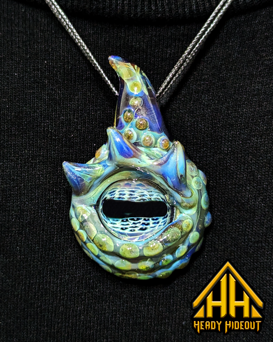 Kraken Eye Pendant - Mako Glass